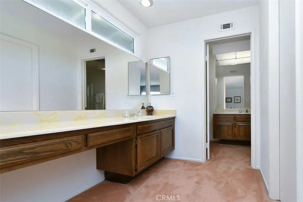 Additional image 98 of 19970 Greenbriar Drive, Tarzana, CA 91356