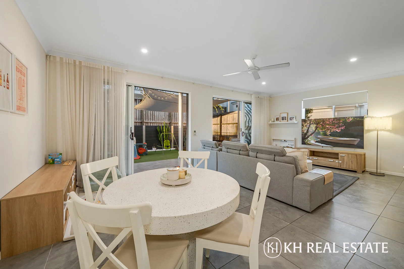 21/15 Rand Place, Bridgeman Downs QLD 4035 photo 3
