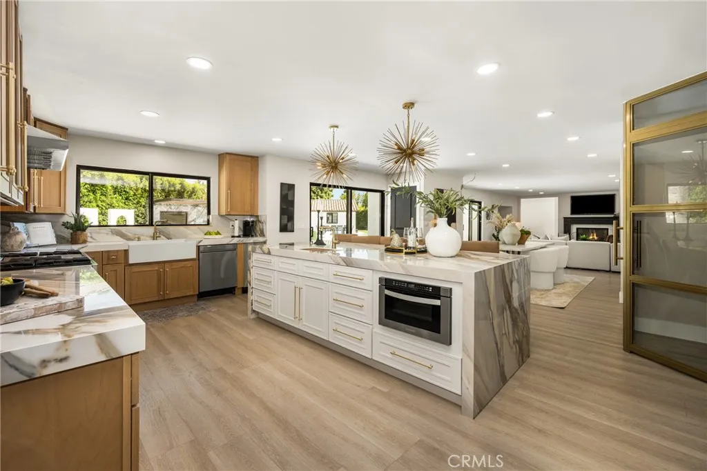 Additional image 108 of 10282 Old Lamplighter, Villa Park, CA 92861