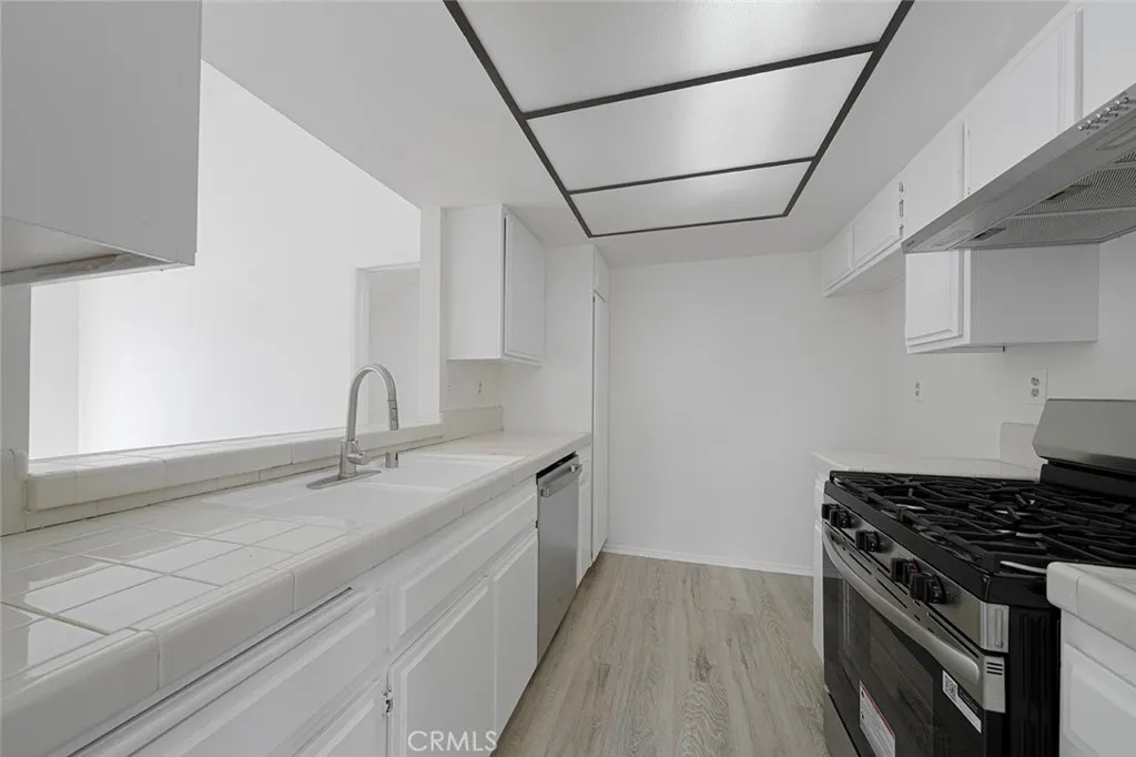 Additional image 37 of 7330 Quill Dr Unit 59, Downey, CA 90242