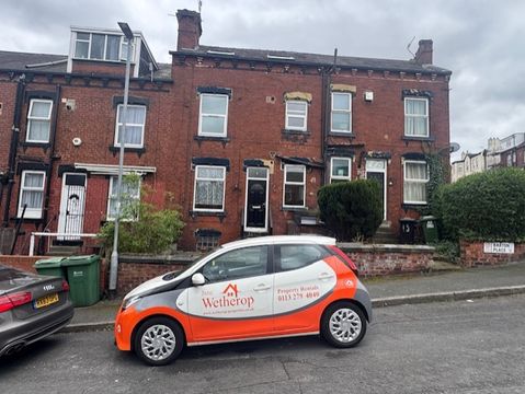 Barton Place, Beeston, Leeds LS11