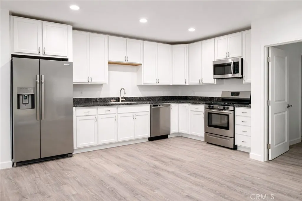 Additional image 80 of 191 Dena Dr, Newbury Park, CA 91320
