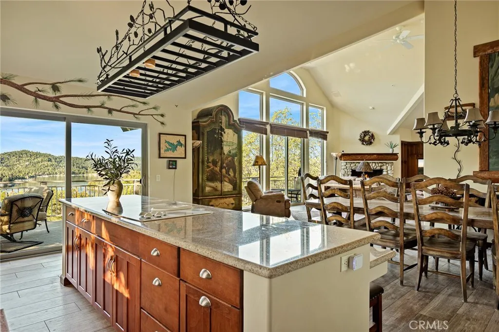 Additional image 12 of 1184 Acadia Dr, Lake Arrowhead, CA 92352