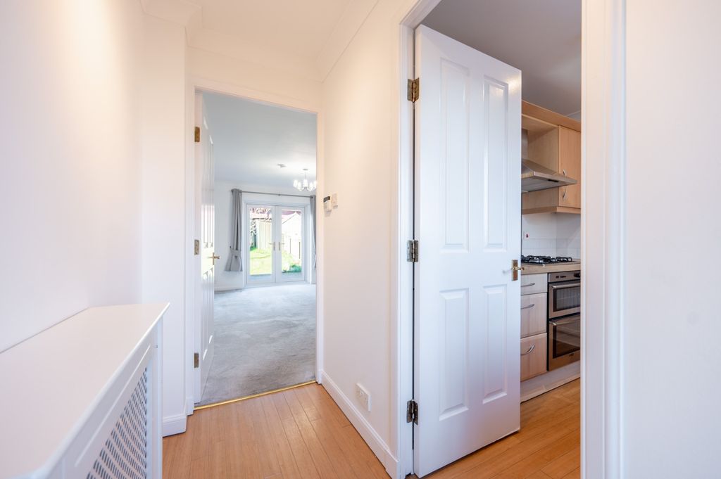 Additional image 10 of 2 bed terraced house to rentMeadow Rise, Newton Mearns, Glasgow G77