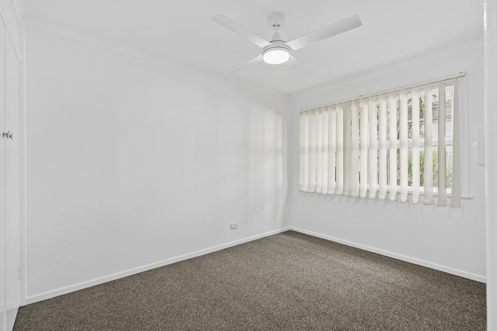 Additional image 9 of 3/151 Frank Street, Labrador QLD 4215