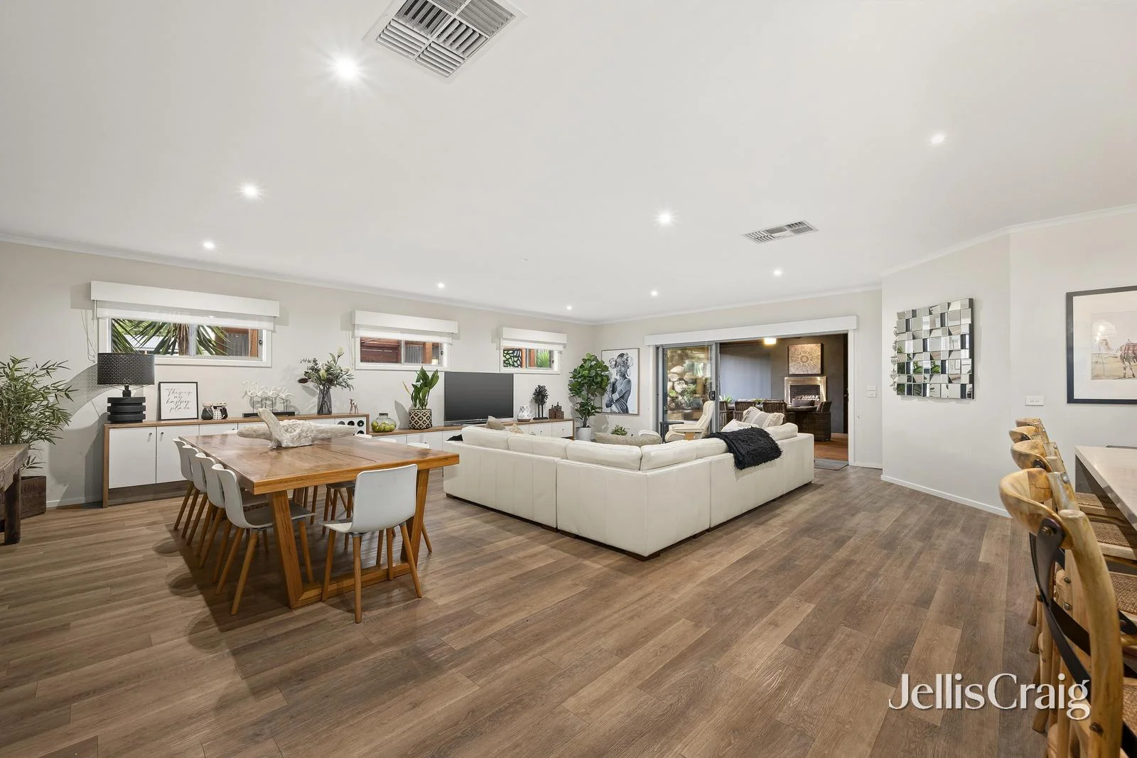 Additional image 9 of 5 Chevalier Crescent, Mooroolbark VIC 3138