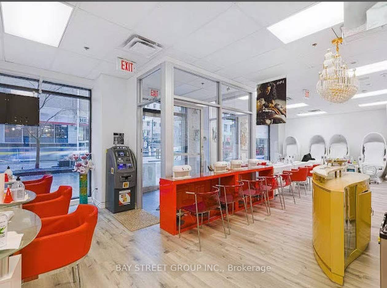 85 Bloor Street E, Toronto, ON, M4W 3Y1