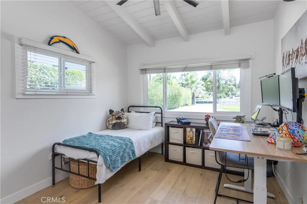 Additional image 18 of 23265 Sylvan St, Woodland Hills, CA 91367