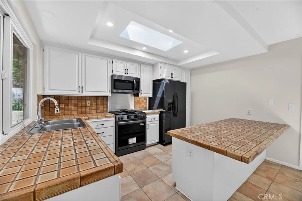 Additional image 12 of 449 Hillway Drive, Vista, CA 92084