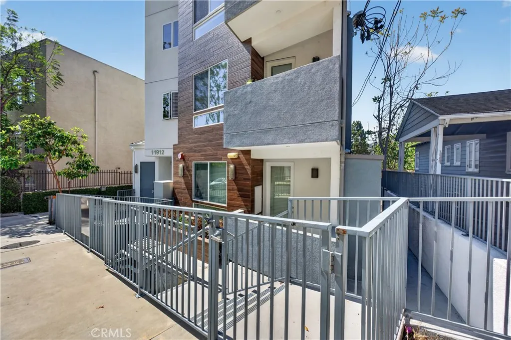 Additional image 31 of 11912 Laurelwood Dr. Unit 101, Studio City, CA 91604