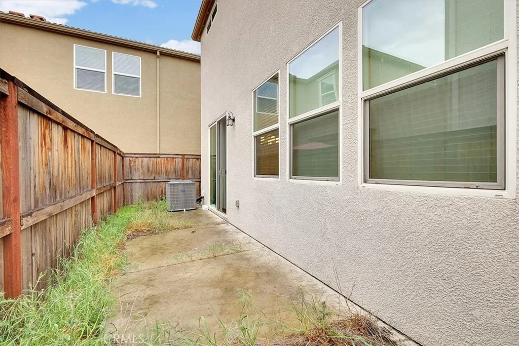 Additional image 29 of 9925 Del Surf Ln, Elk Grove, CA 95757