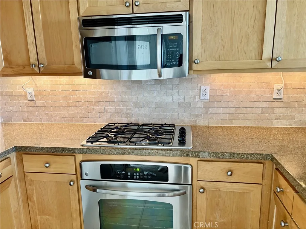 Additional image 33 of 2367 Jefferson Street Unit 206, Torrance, CA 90501