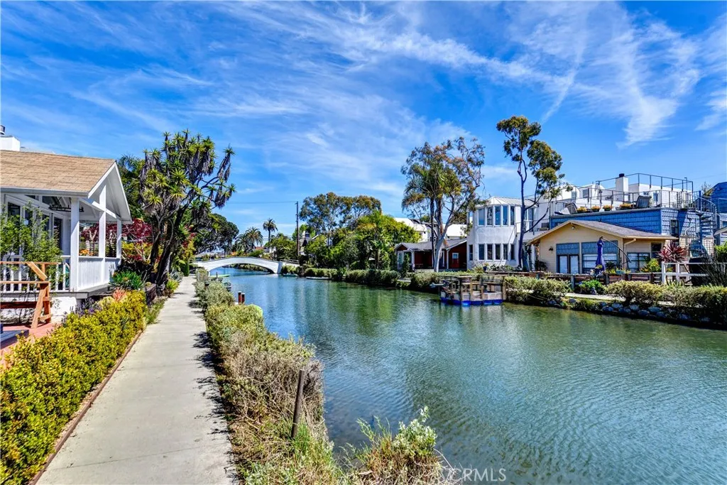 Additional image 82 of 223 Howland Canal Ct, Venice, CA 90291