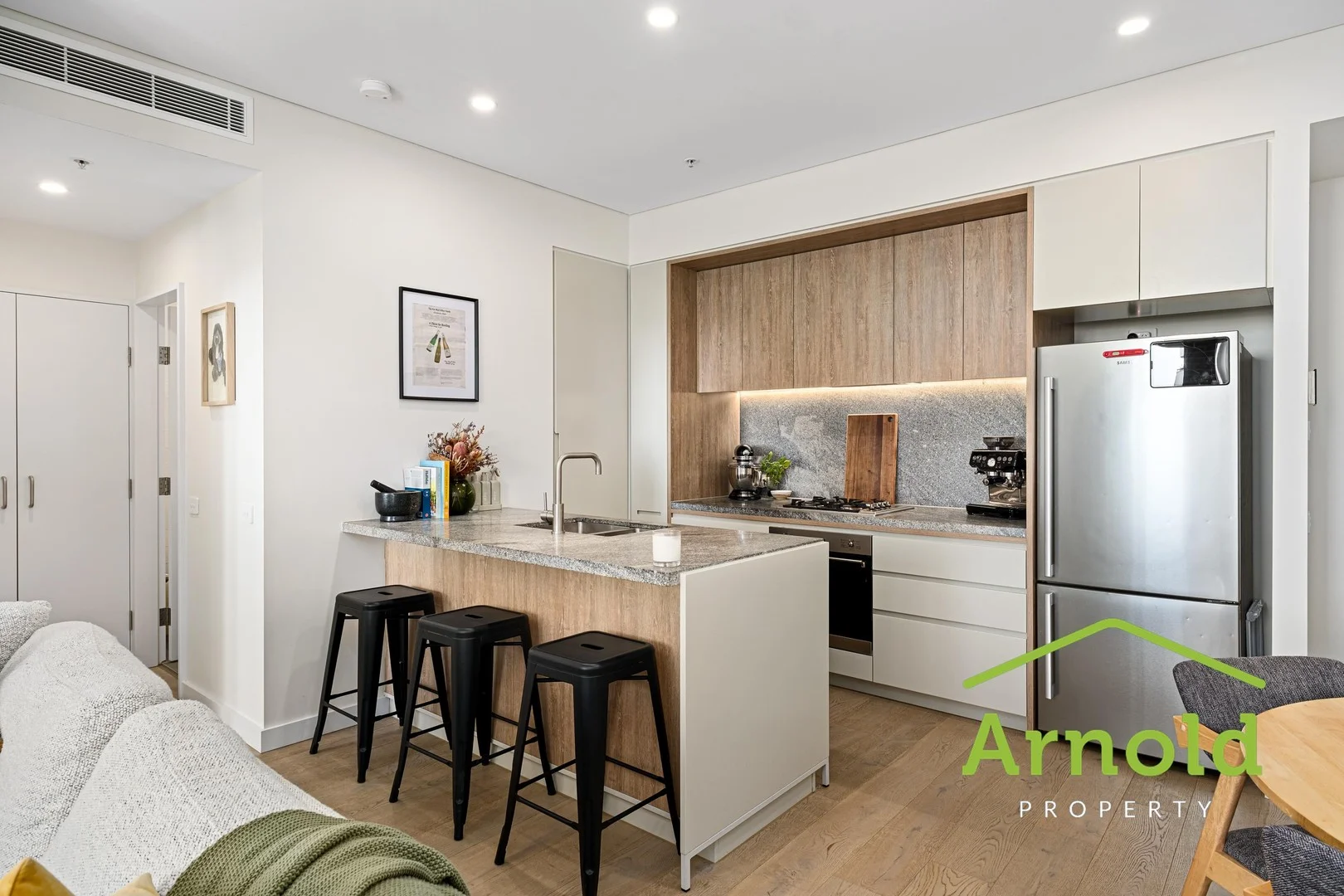503/11 Perkins Street, Newcastle NSW 2300
