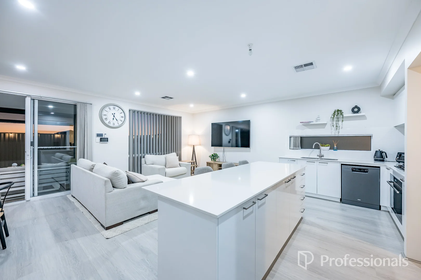 Additional image 10 of 13 Bettong Way, Alkimos WA 6038