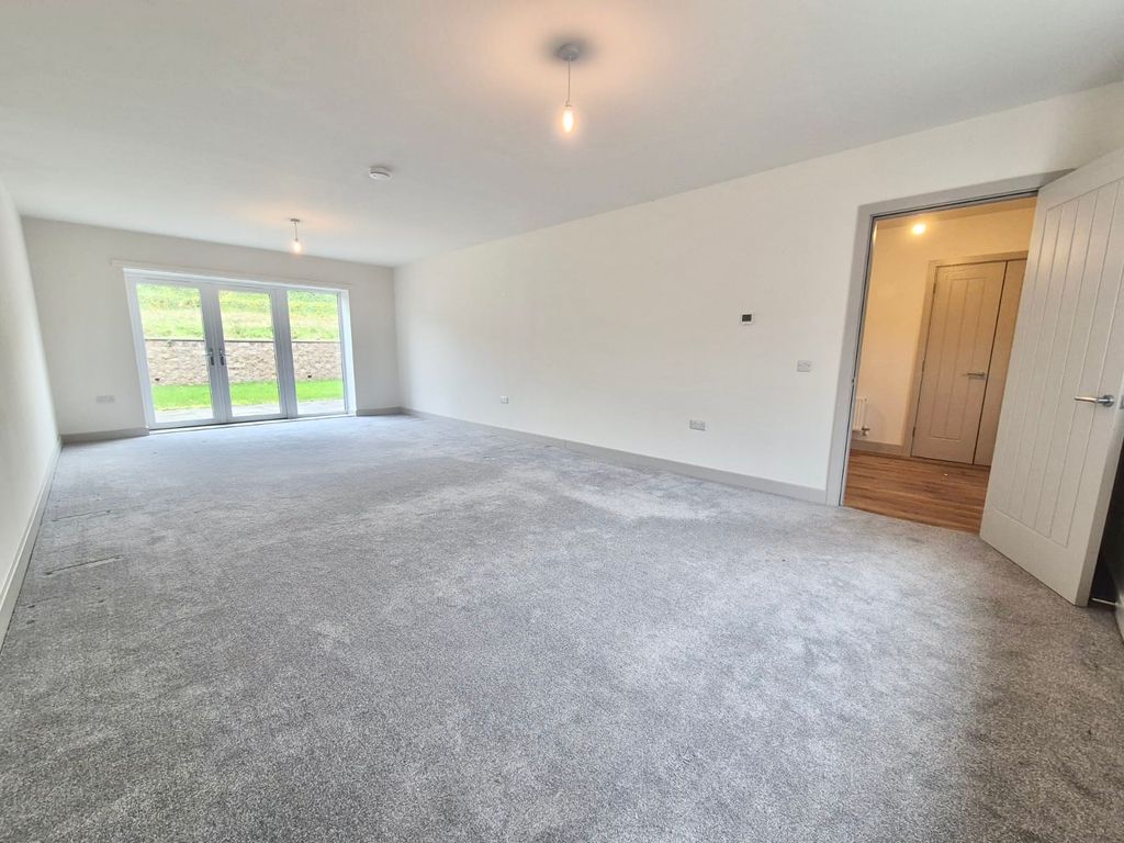 Additional image 20 of 6 bed detached house to rentPennyside Square, Loggerheads TF9