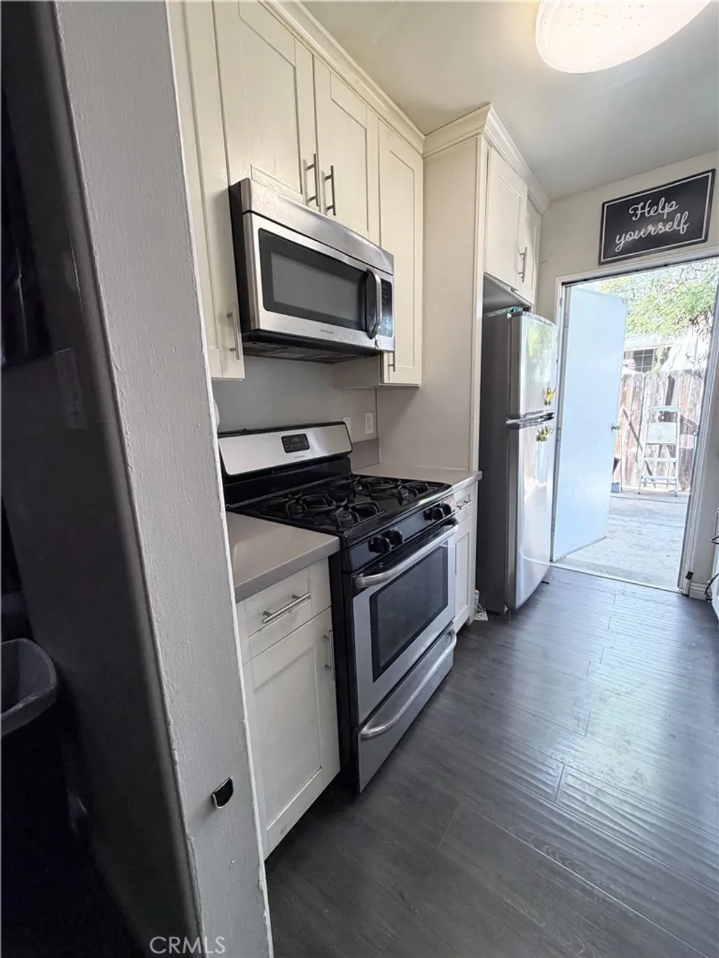 Additional image 8 of 923 S Vine, Ontario, CA 91762