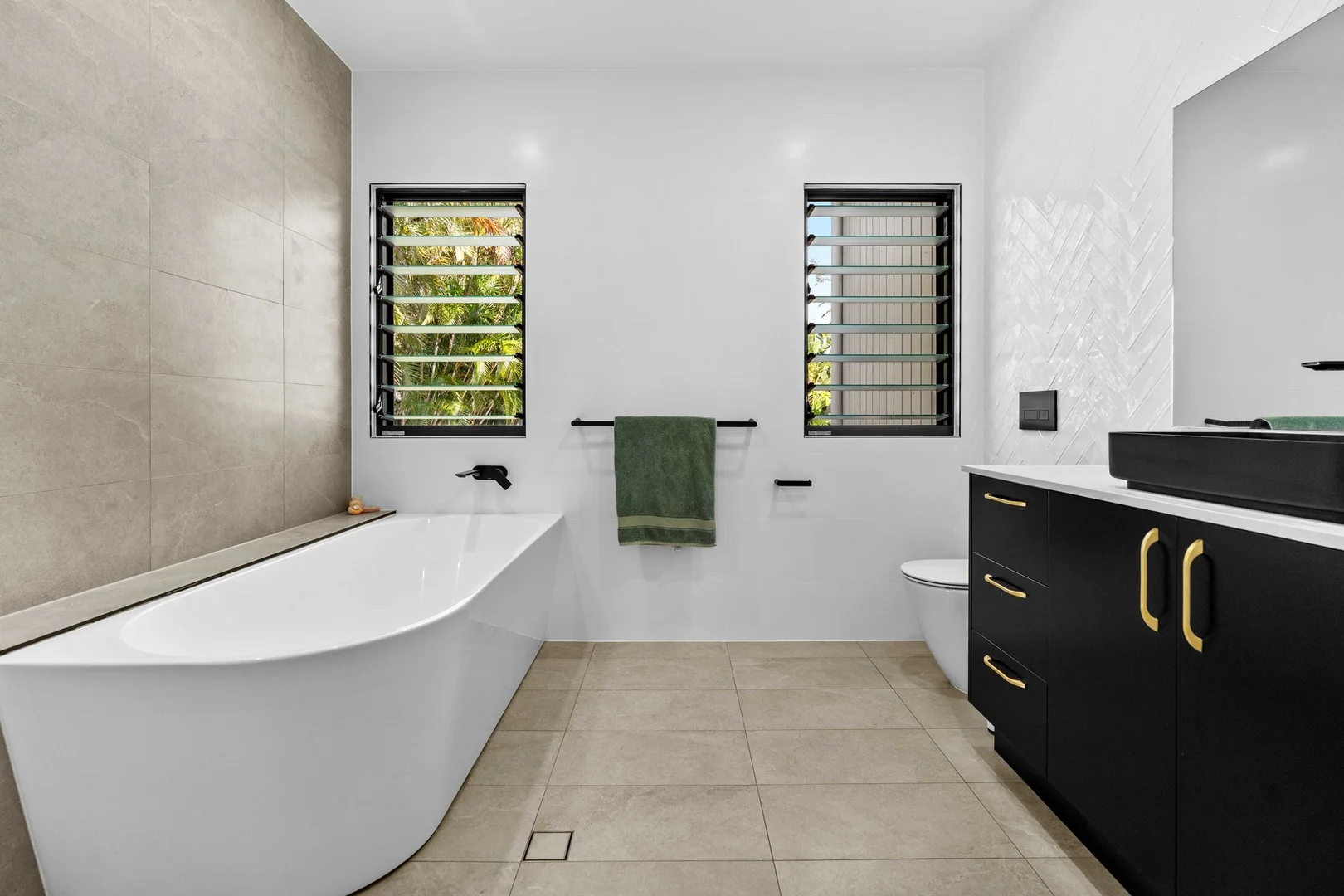 Additional image 15 of 35 Pacific Street, Caves Beach NSW 2281