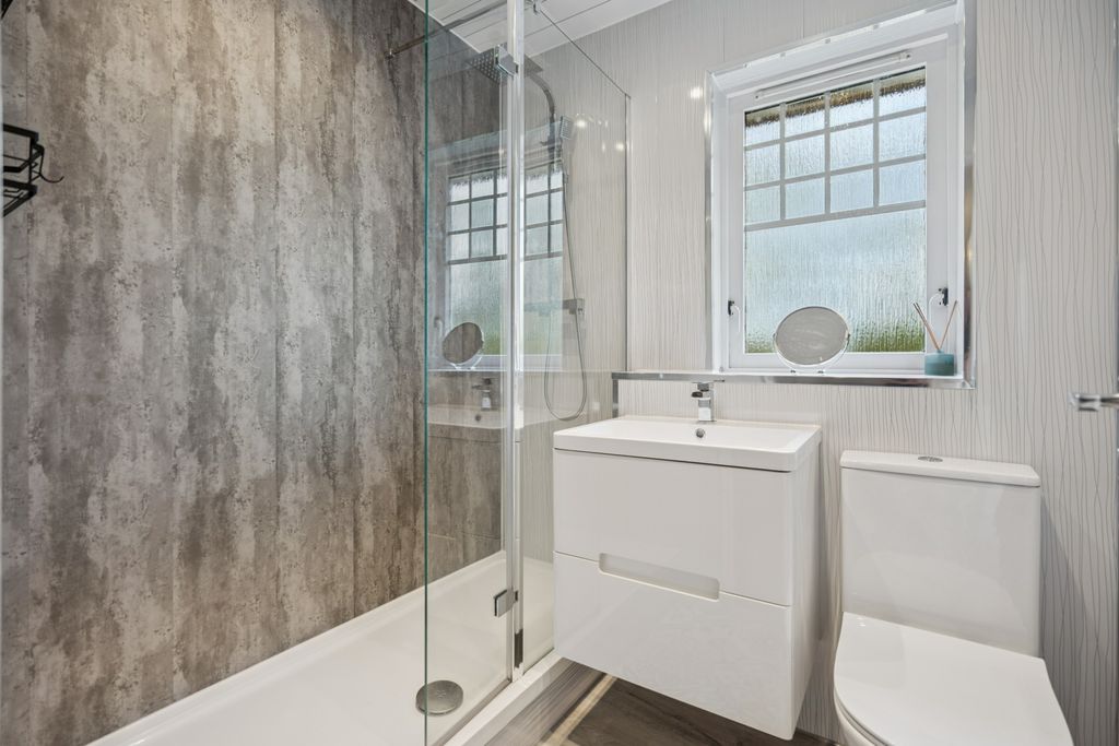 Additional image 11 of 2 bed flat to rentColquhoun Street, Stirling, Stirlingshire FK7