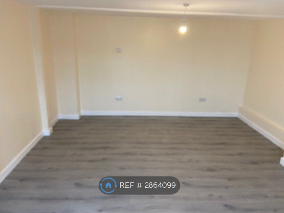 Additional image 2 of 1 bed flat to rentStation Road, Cardigan SA43