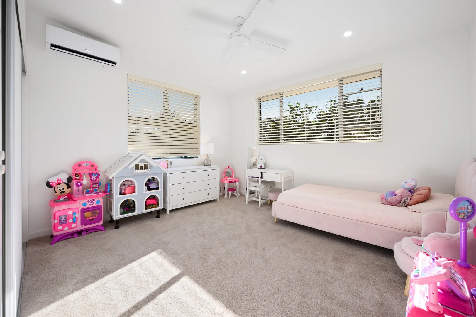 Additional image 26 of 5228 Bay Hill Terrace, Sanctuary Cove QLD 4212