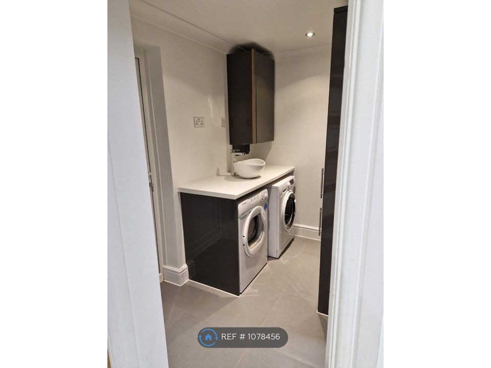 Additional image 11 of 4 bed detached house to rentPark Farm Way, Peterborough PE2