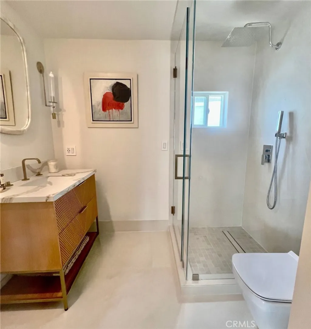 Additional image 28 of 24 Saratoga, Newport Beach, CA 92660