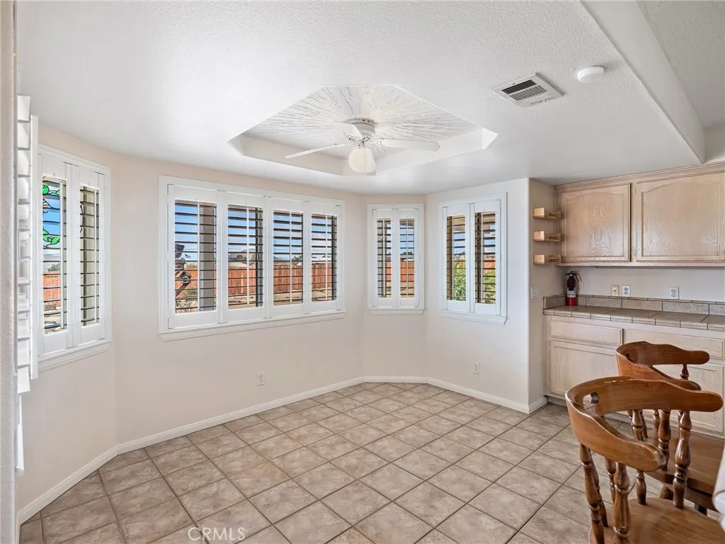 Additional image 16 of 16992 Joshua Rd, Apple Valley, CA 92307