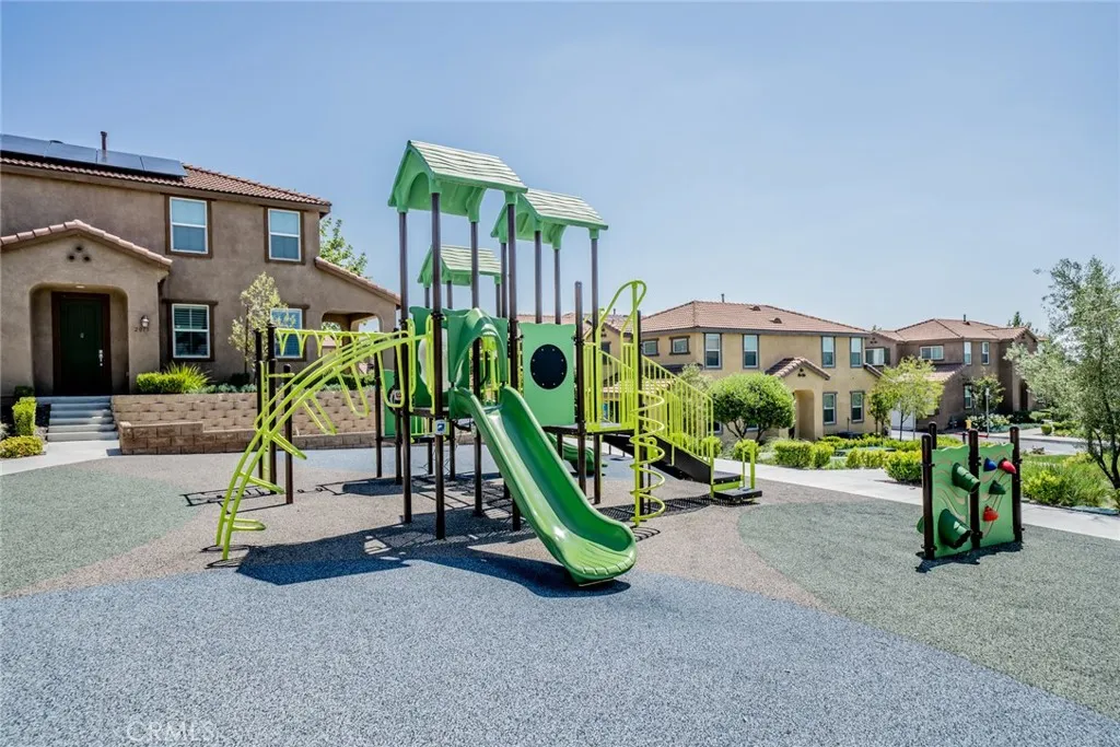 Additional image 90 of 2111 Lavender Lane, Colton, CA 92324