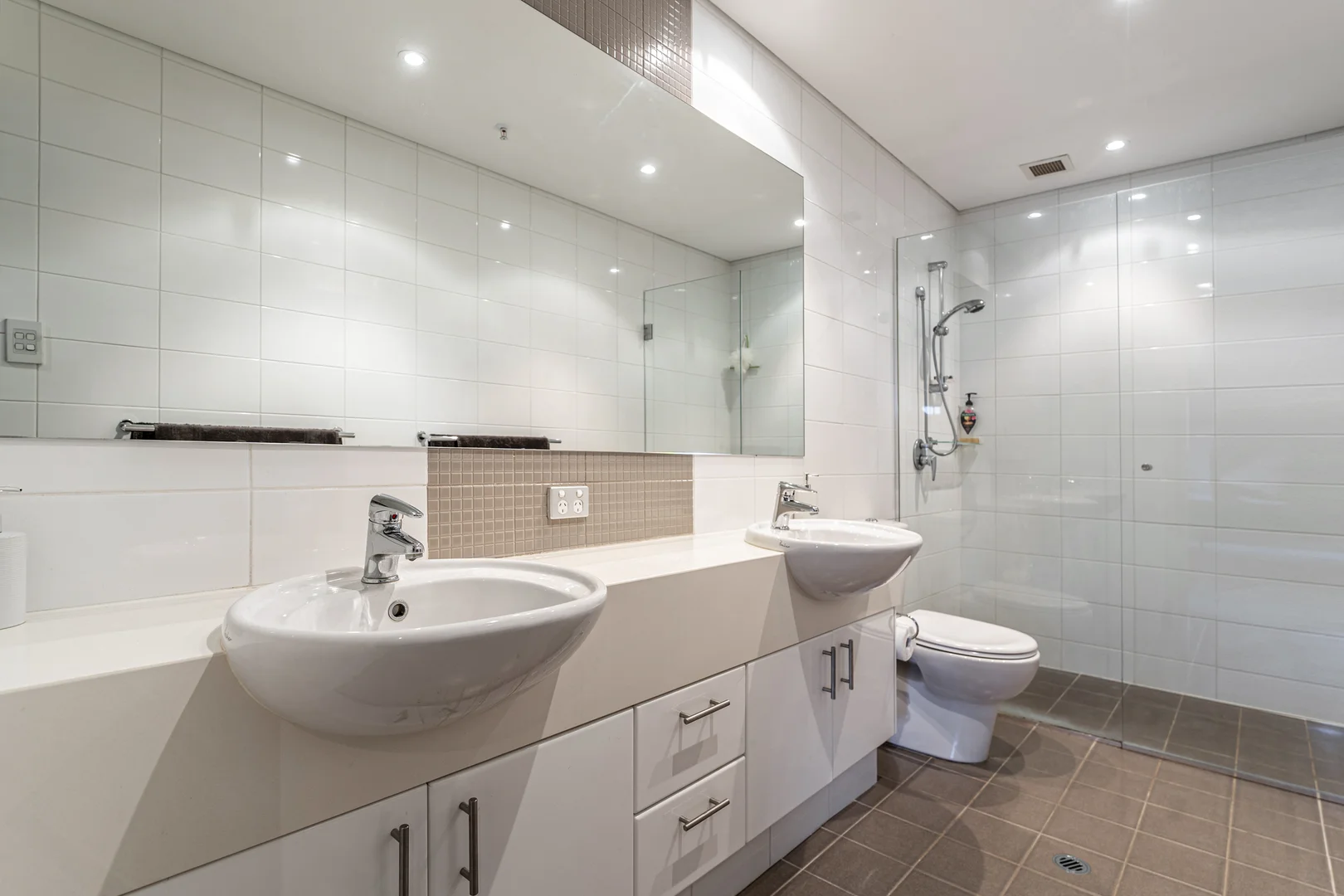 Additional image 11 of 3/16 Torcello Mews, Mandurah WA 6210