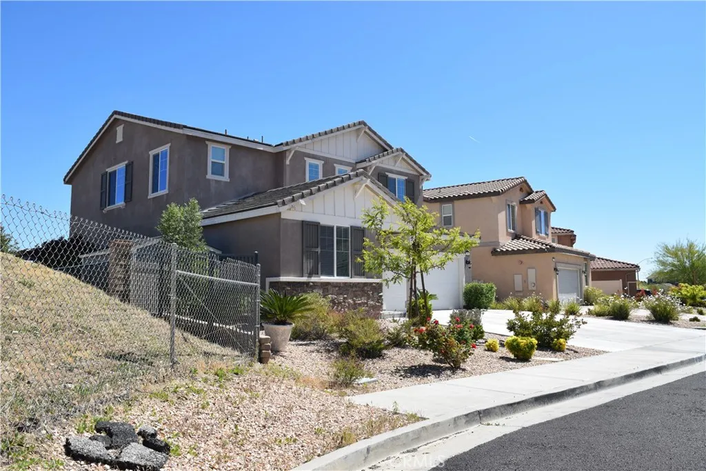 Additional image 3 of 2901 Bracken Way, Palmdale, CA 93551