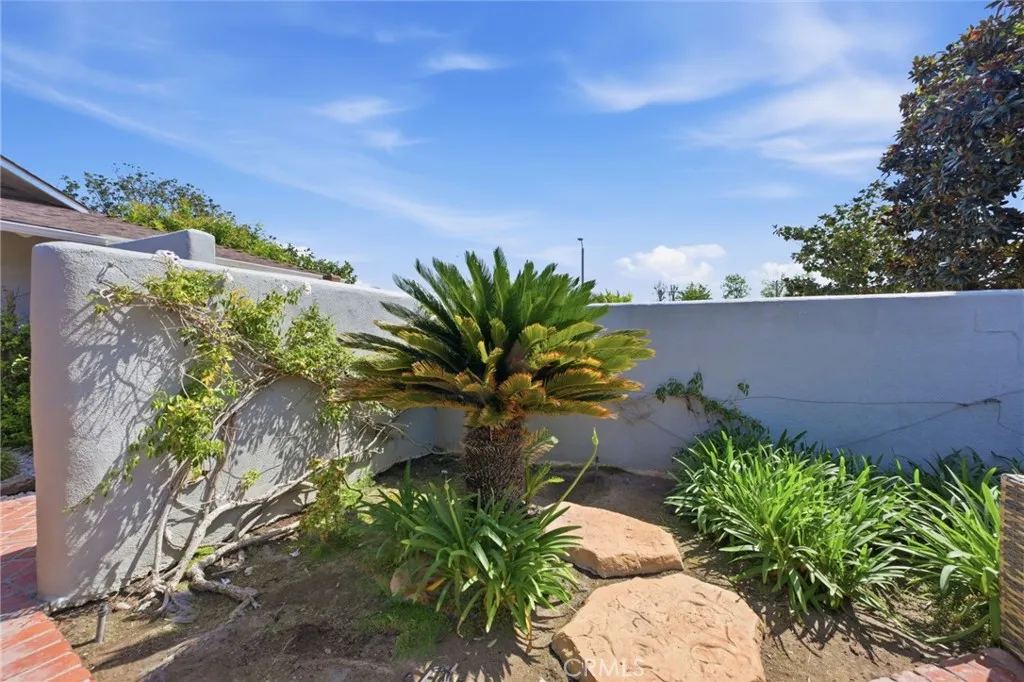 Additional image 10 of 1633 Santiago Dr, Newport Beach, CA 92660