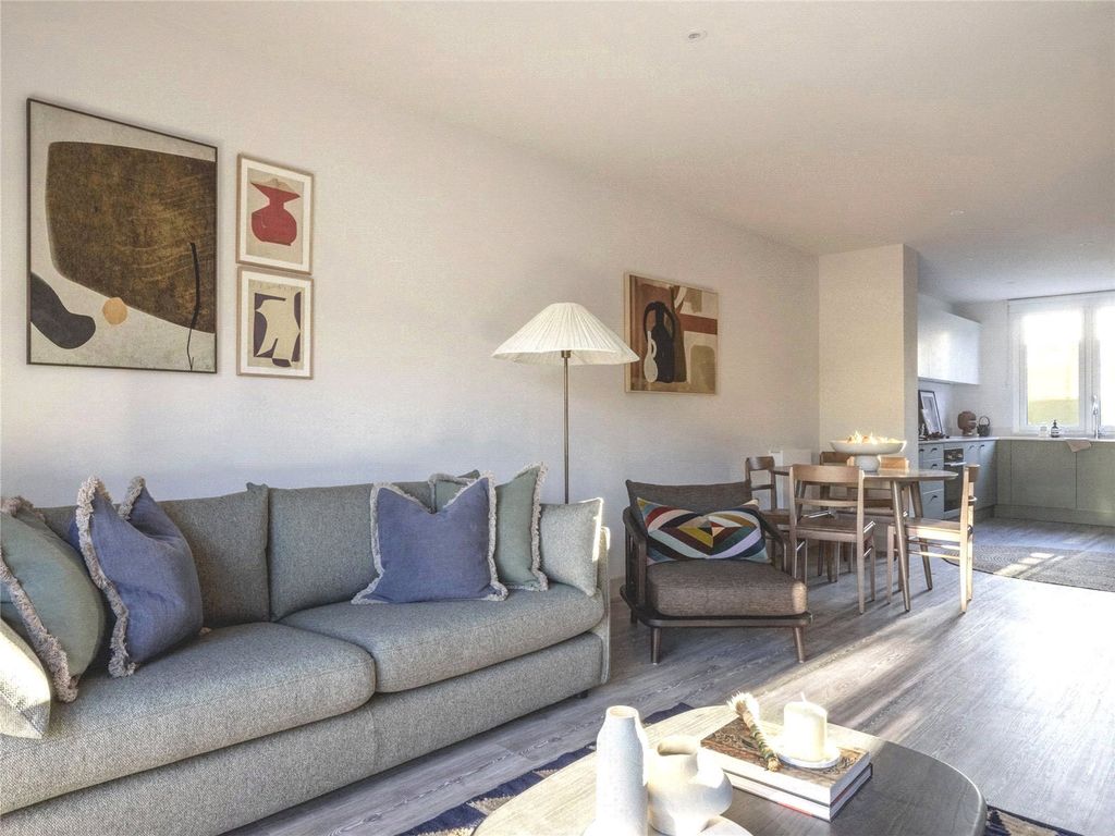 Additional image 4 of 3 bed terraced house to rentAyrton Avenue, Eddington, Cambridge CB3