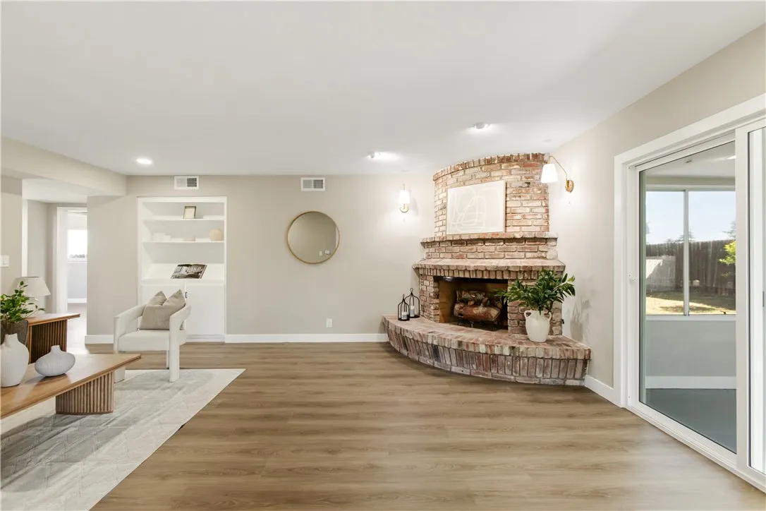 Additional image 37 of 934 S Donna Beth Avenue, West Covina, CA 91791