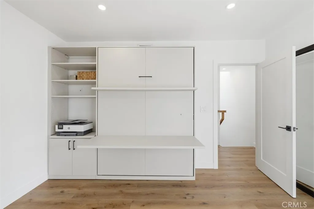 Additional image 23 of 11936 Gorham Ave, Los Angeles, CA 90049