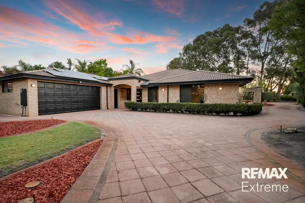 14 Taittinger Grove, The Vines WA 6069