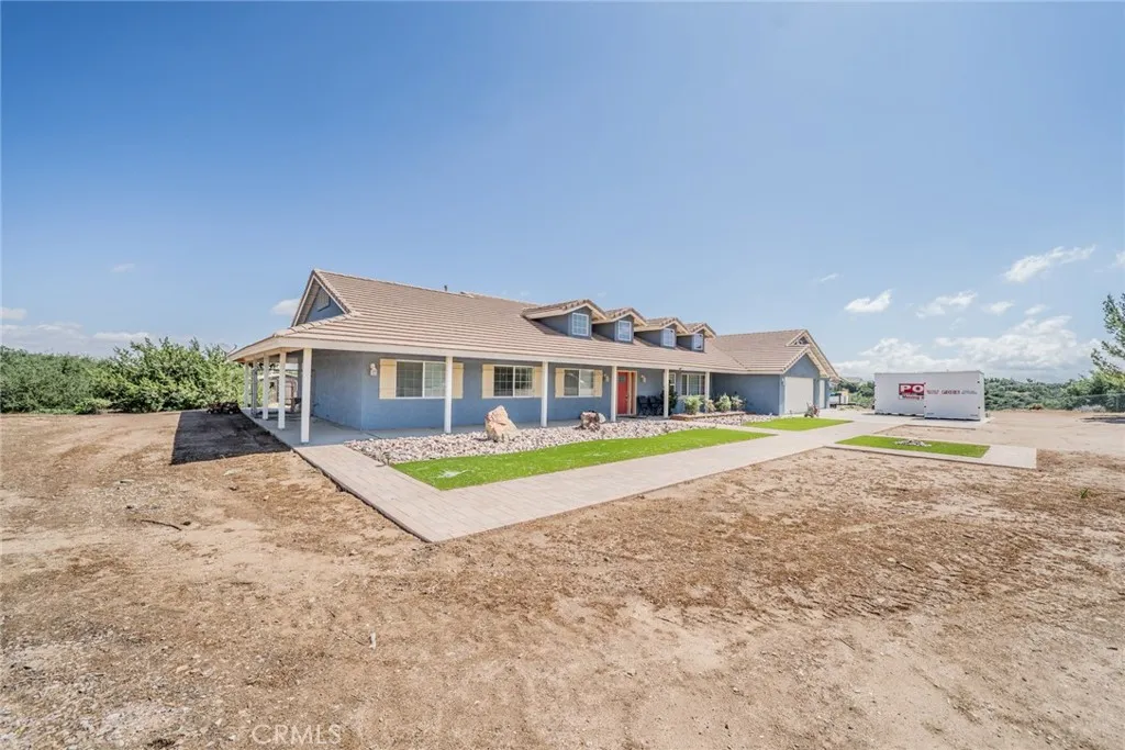 Additional image 52 of 10636 Larch Rd, Oak Hills, CA 92344