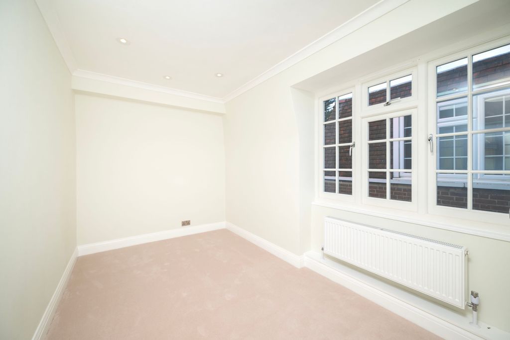 Additional image 15 of 5 bed detached house to rentThe Marlowes, St Johns Wood, London NW8