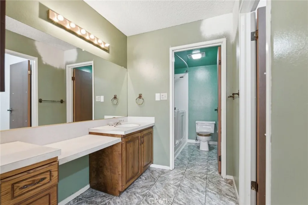 Additional image 44 of 605 Redondo Ave Unit 304, Long Beach, CA 90814
