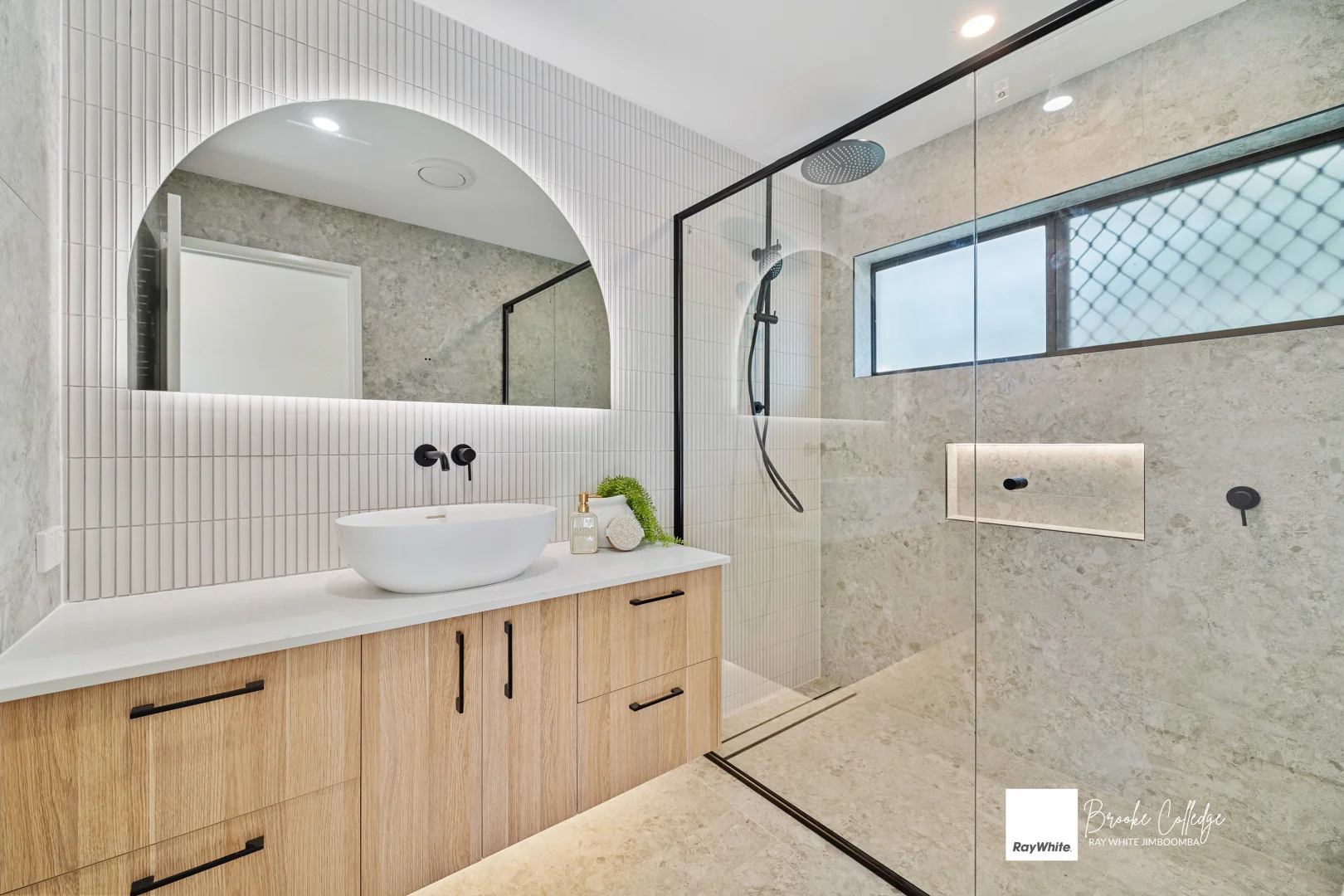 Additional image 10 of 15 Glendevon Crescent, Mount Warren Park QLD 4207