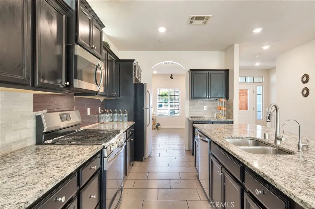 Additional image 14 of 5952 E Truman Ave, Fresno, CA 93727