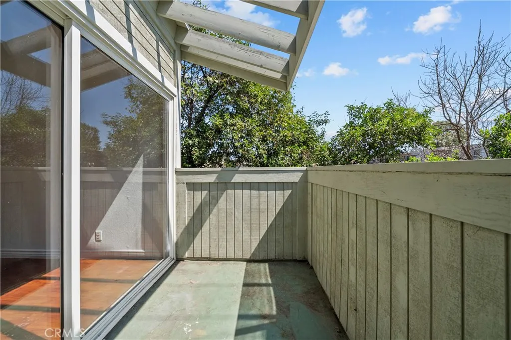 Additional image 66 of 22117 Burbank Blvd Unit 5, Woodland Hills, CA 91367