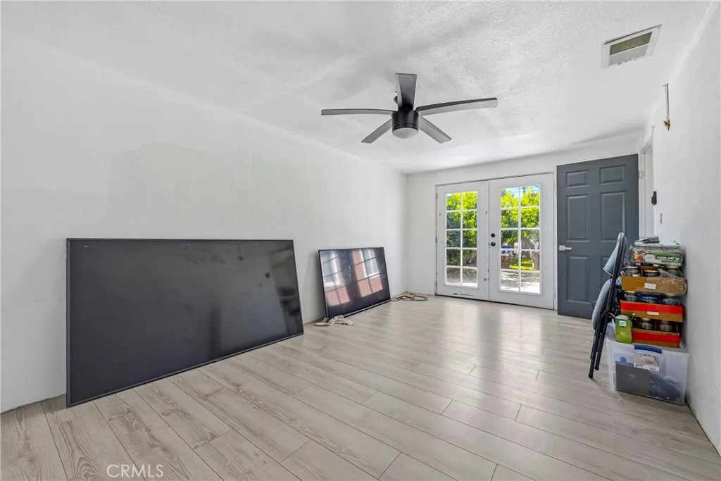 Additional image 31 of 1054 W 24th St, Merced, CA 95340