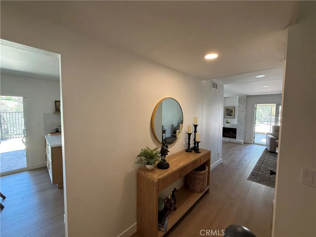 Additional image 31 of 720 Starlight Heights Dr, La Canada Flintridge, CA 91011