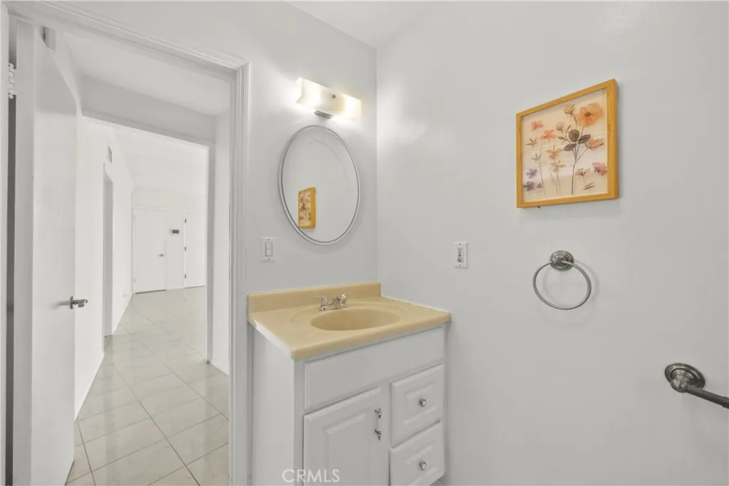 Additional image 25 of 649 Atkins Dr, Glendale, CA 91206