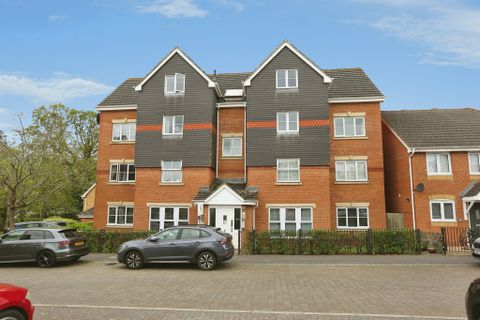 Fawn Crescent, Hedge End, Southampton SO30