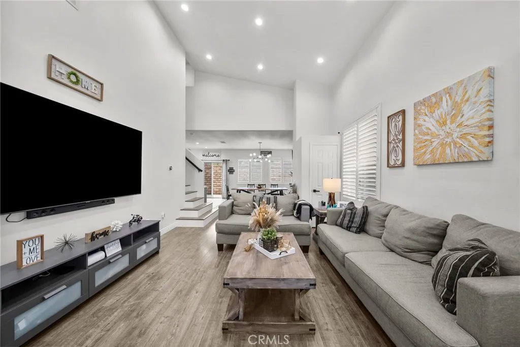 Additional image 43 of 28341 Willow Court, Saugus, CA 91350