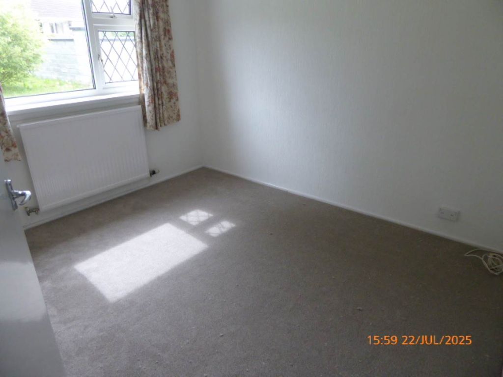 Additional image 5 of 3 bed bungalow to rentManor Way, Llanllwch, Carmarthen SA31