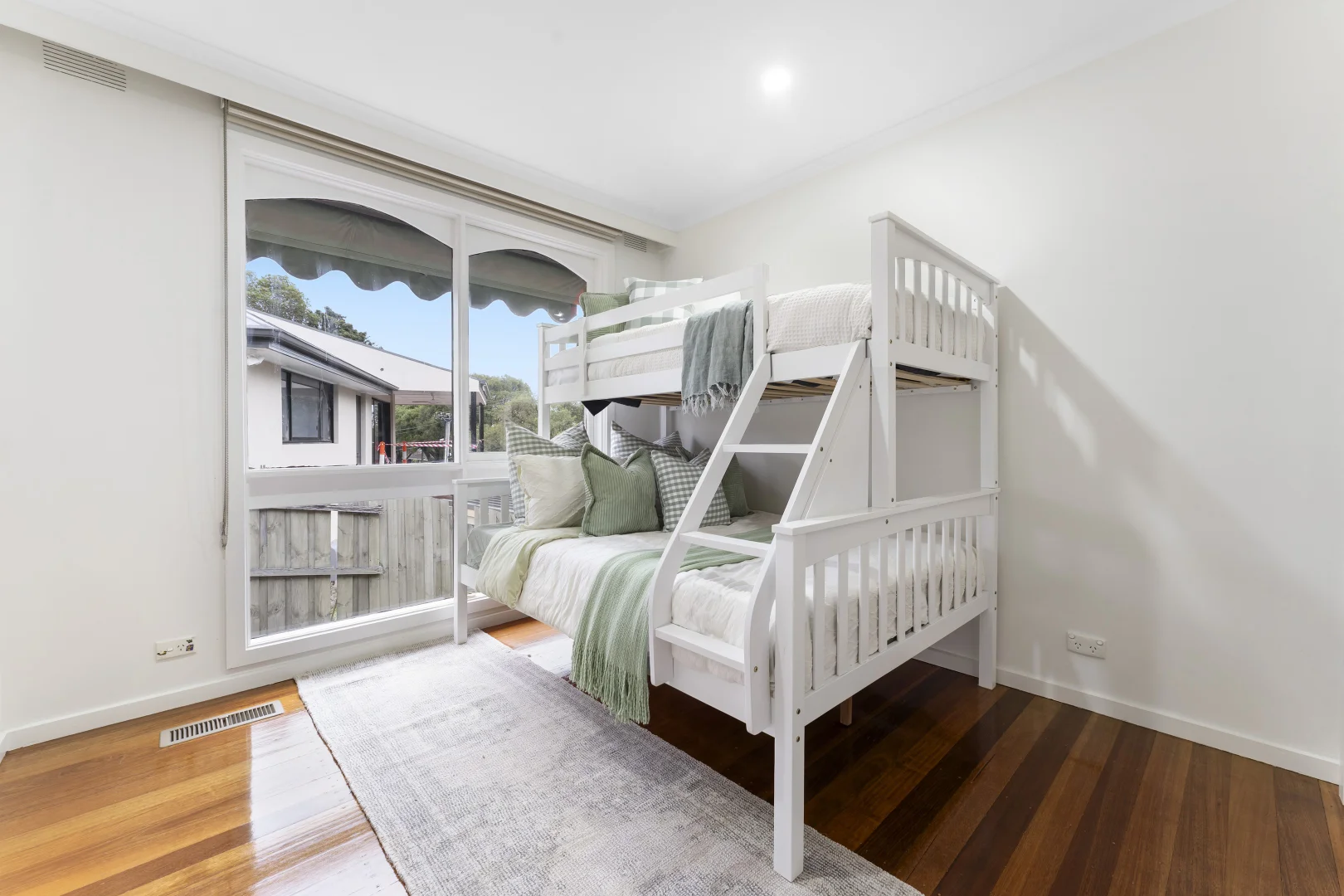 Additional image 12 of 1/17 Olive Grove, Mentone VIC 3194