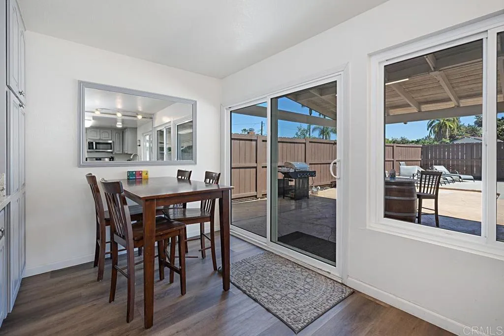 Additional image 13 of 5676 Chateau Dr, San Diego, CA 92117